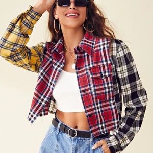Versatile and Bright Multi-Checked Button Down Crop Top, Size M , US 6